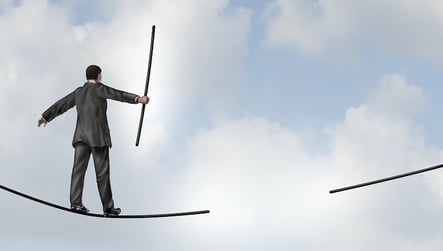 Issue of opportunity. Долгосрочная перспектива. Индивидуальная мобильность картинки. Думать на перспективу. Середина жизни картинки для презентации.